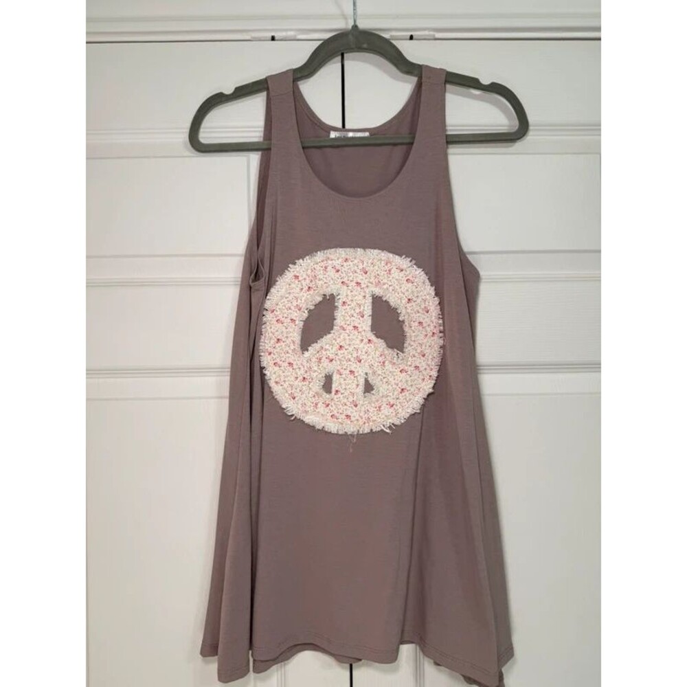 Lost Petal Linens Peace Sign Tank Sz L